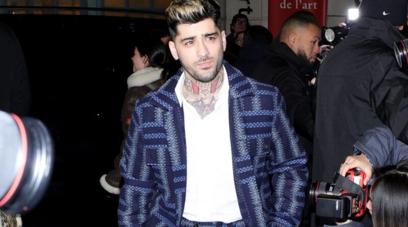 Zayn Malik Checks in After His Foot Was Apparently Run Over at Paris Fashion Week