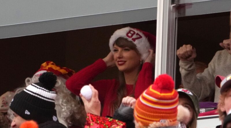 Another Kansas City Chiefs Tight End Is a Taylor Swift Fan
