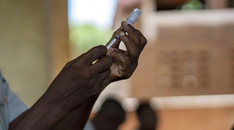 Burkina Faso becomes 2nd African country to include malaria vaccine in immunization program