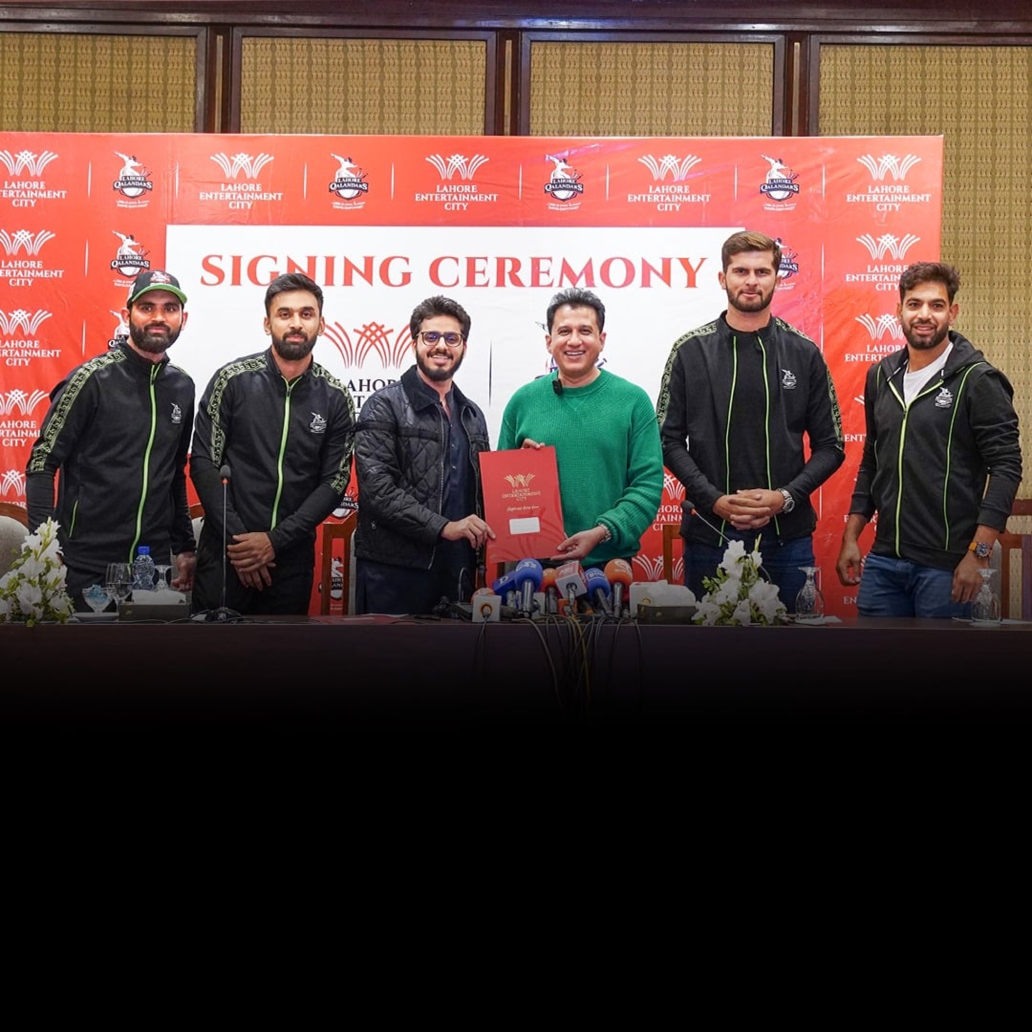 Lahore Entertainment City Joins Hands with Lahore Qalandars as Platinum Partner for PSL Season 9 Lahore Entertainment City Joins Hands with Lahore Qalandars as Platinum Partner for PSL Season 9