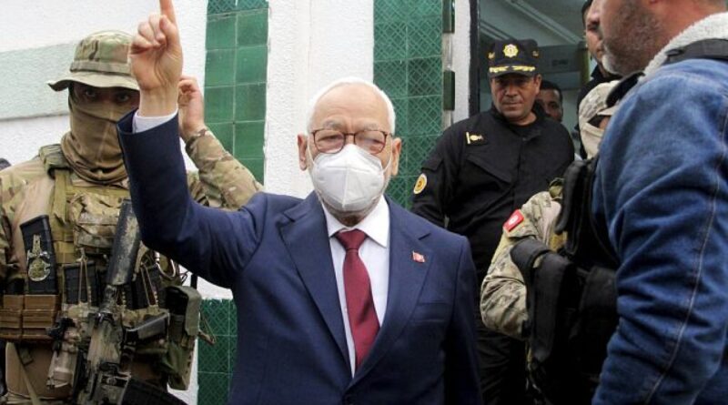 Tunisia: Opposition leader Ghannouchi begins hunger strike in prison