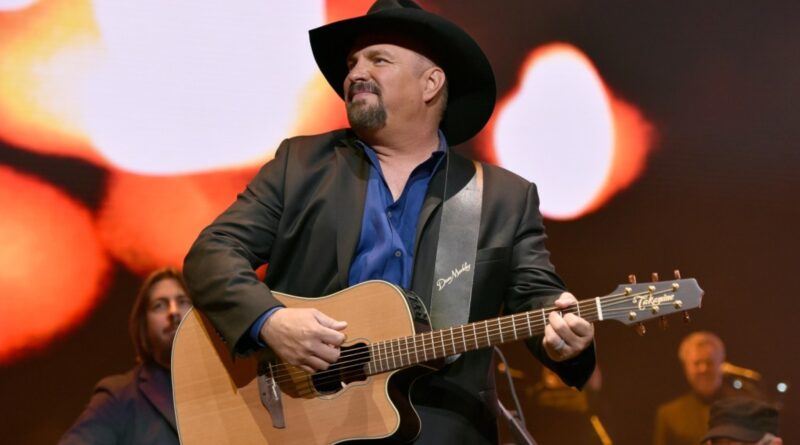 Garth Brooks Invites Travis Kelce to Sing ‘Friends in Low Places’ at Brooks’ Honky Tonk and Bar Opening