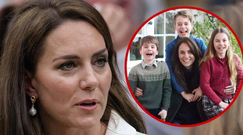 Kate Middleton’s Mother’s Day Photo Accused of Possibly Being Fake