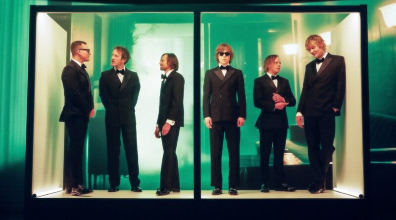 Cage the Elephant Back Atop Adult Alternative Airplay Chart With ‘Neon Pill’