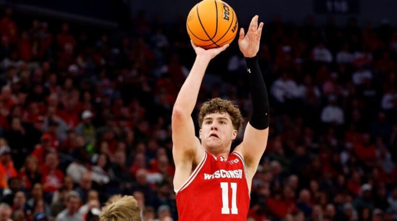 Follow live: Wisconsin on the ropes against James Madison down the wire