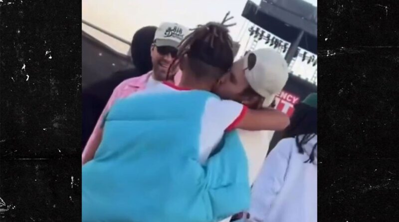 Justin Bieber and Jaden Smith Bro Out at Coachella, Share Kiss