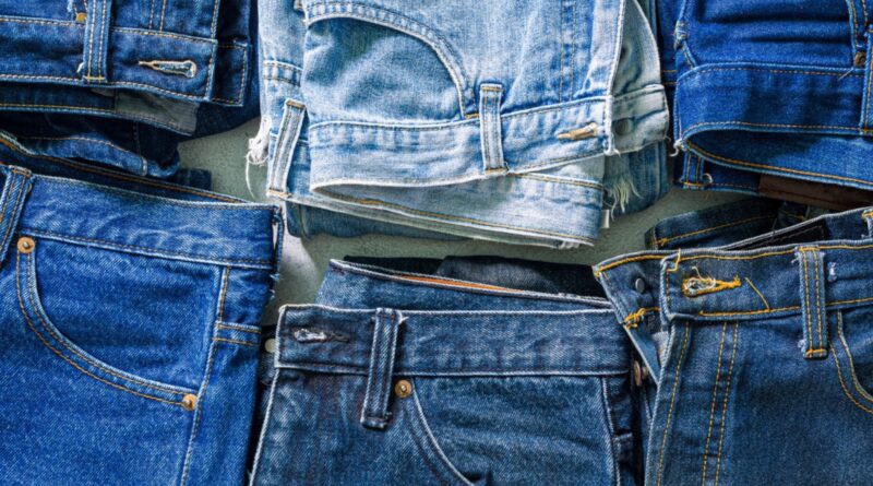 These Viral Abercrombie Jeans Are On Sale for $40 — Get Yours Now