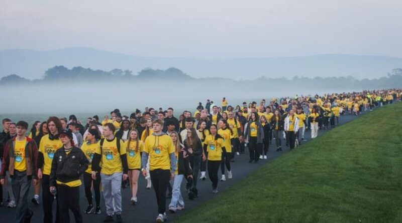 Darkness into Light: Thousands across Ireland take part in annual fundraiser for Pieta