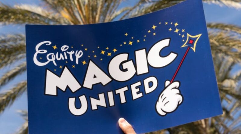 Disneyland’s Characters and Parade Performers Successfully Unionize