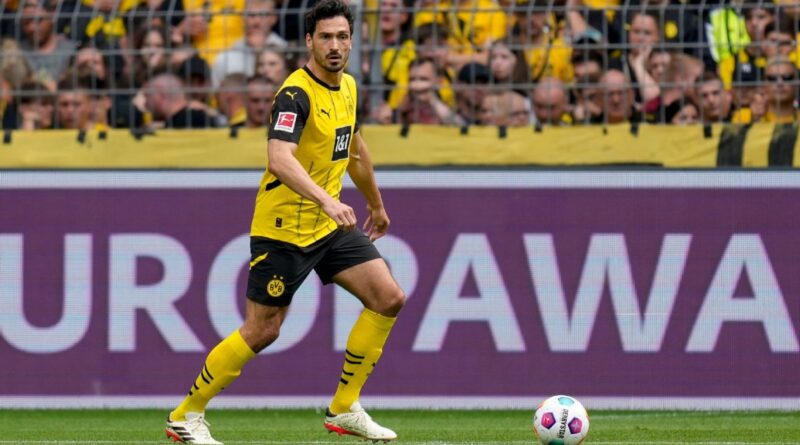 Transfer Talk: Milan, Juve in race to get Dortmund’s Hummels