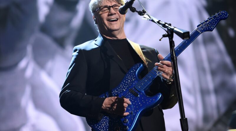 Here’s Steve Miller’s Reaction to Eminem Interpolating ‘Abracadabra’ in New Single ‘Houdini’