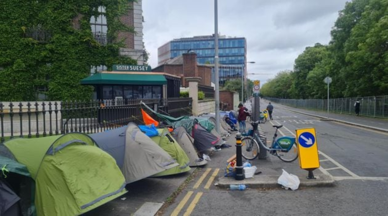 Number of tents at homeless asylum seeker encampment on Leeson Street doubles