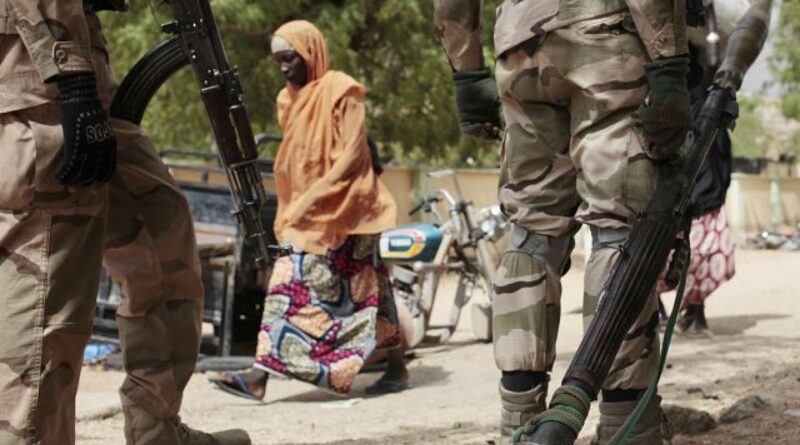 Nigeria: Suspected female suicide bombers kill at least 18