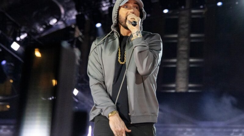 Eminem Holds at No. 1 In U.K. With ‘The Death of Slim Shady (Coup de Grâce)’