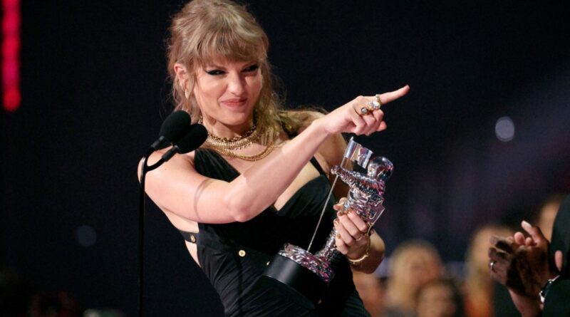 What Could Taylor Swift Surprise-Announce at the MTV VMAs This Year?