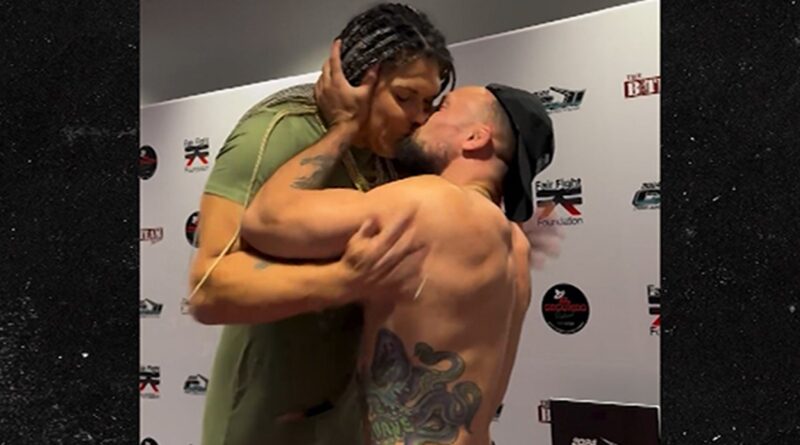 Australian Grappler Craig Jones Kisses Female Opponent During Weigh-In