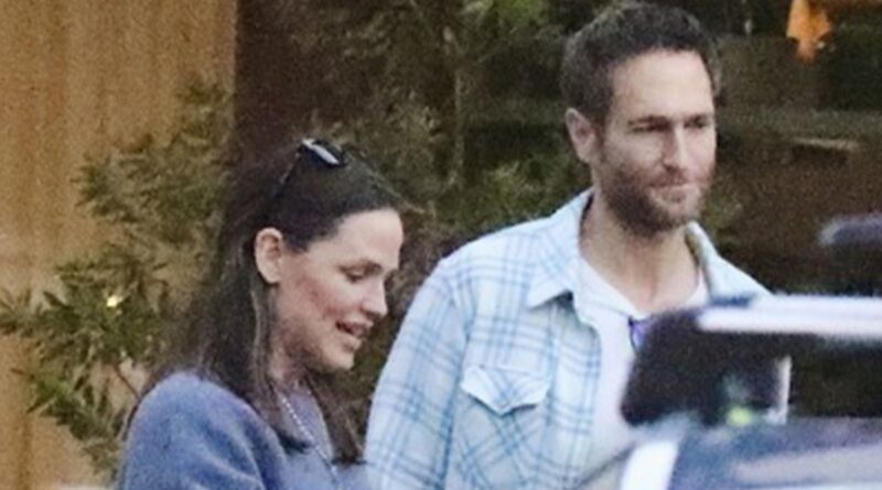 Jennifer Garner, John Miller’s Fun Date After Ben Affleck & Jennifer Lopez Split