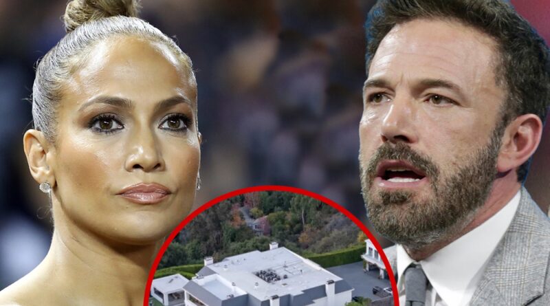 J Lo & Ben Affleck’s Beverly Hills Mansion Will Likely Sit For A While