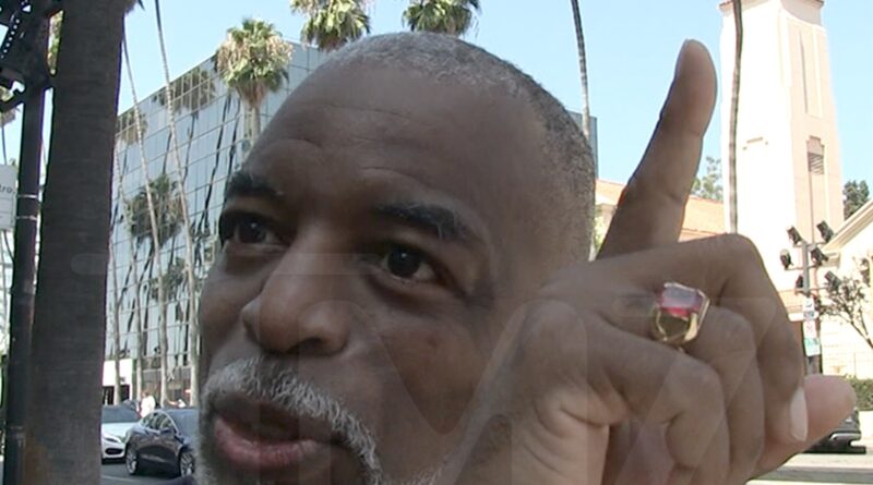 ‘Star Trek’s LeVar Burton Defends Space Exploration After Astronaut Drama