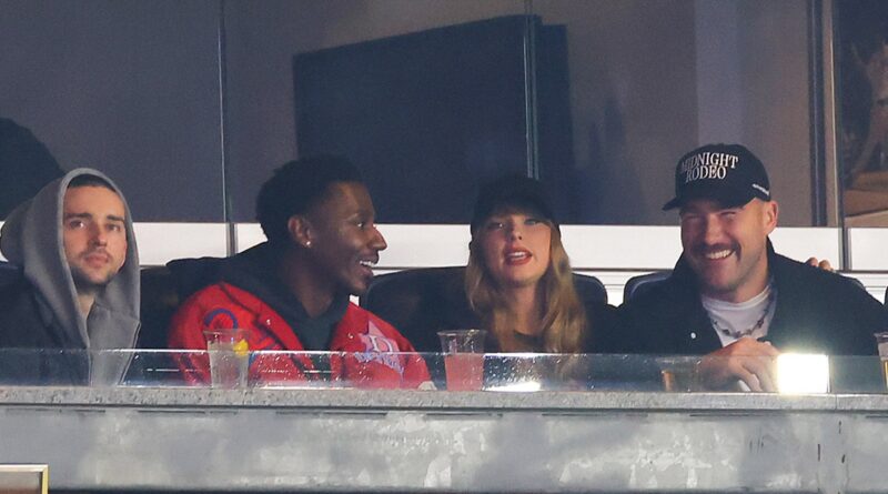 Taylor Swift and Travis Kelce Do Date Night at Yankees Postseason Game