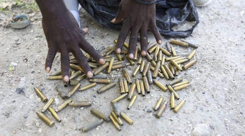 Haiti gangs try to seize capital as police mission struggles