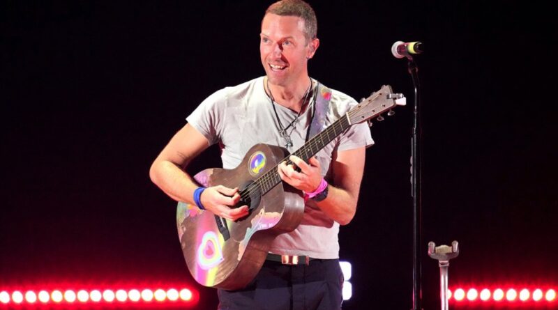 Chris Martin Falls Through Trap Door at Coldplay’s Record-Breaking Melbourne Show