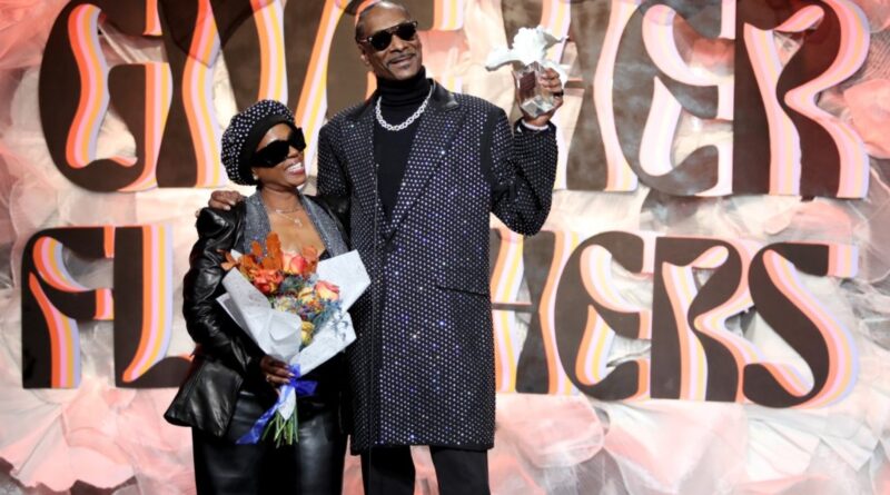 Snoop Dogg and Wife Shante Broadus Honored at 2024 Give Her FlowHERS Awards Gala