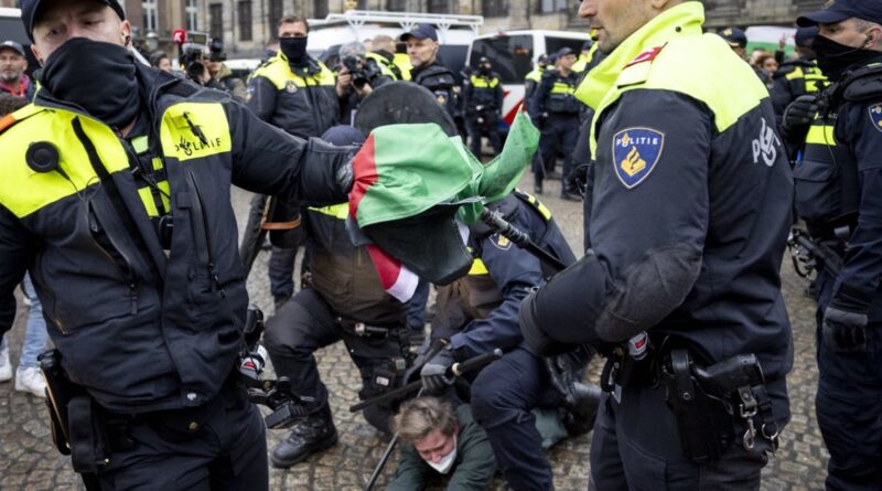 Amsterdam Police Arrest Pro-Palestinian Demonstrators Amid Protest Ban