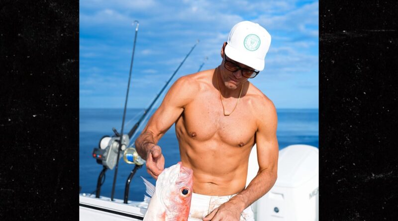 Tom Brady Posts Thirst Trap During Fishing Outing