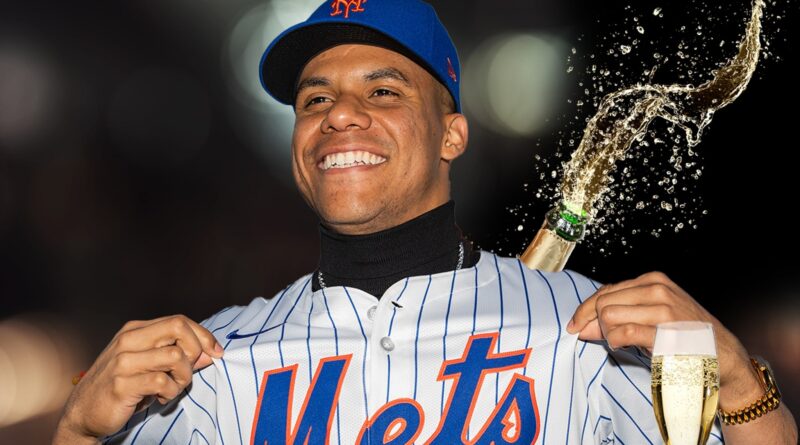 Juan Soto Celebrates Mets Signing With Steak, Champagne