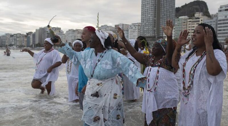 Followers of Afro-Brazilian religions pay tribute to sea goddess for New Year