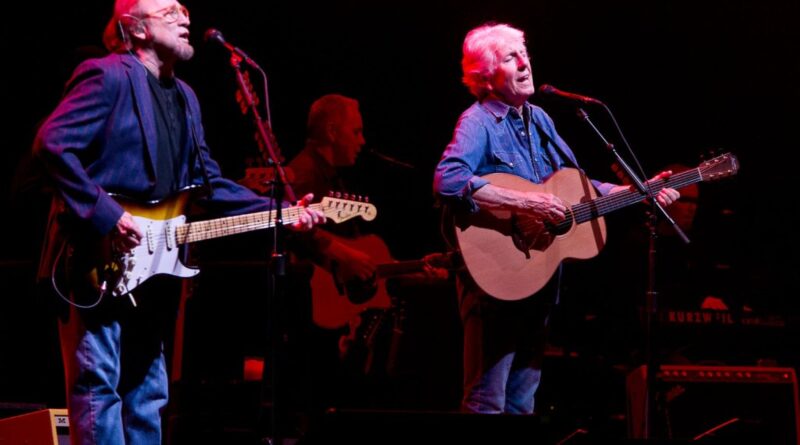 Stephen Stills & Graham Nash Join Dawes During FireAid L.A. Benefit Concert