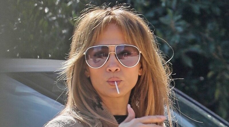 Jennifer Lopez Enjoys Lollipop While House Hunting in Brentwood