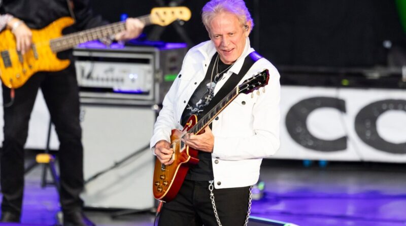 Former Eagles Guitarist Don Felder Is ‘Feeling Much Better’ After Onstage Medical Emergency