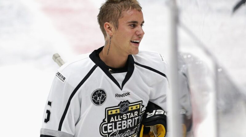 Justin Bieber, Snoop Dogg Among Celebs Participating in Benefit Hockey Game for L.A. Wildfire Relief