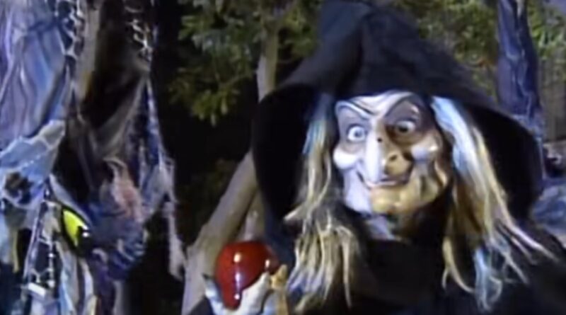 Snow White’s Previous Disney Ride Was Wild and Creepy as Hell