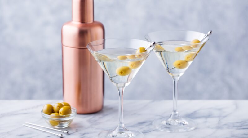 Bizarre ‘dirty pasta water’ martini at top restaurant has cocktail lovers in a twist — an expert settles the debate