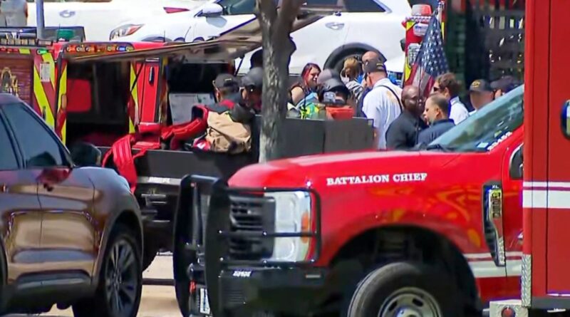 Suspect in custody after 4 hurt in Texas high school shooting