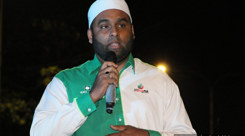 Ayer Kuning pig farms: PAS man dares Amanah, ‘bathe in rivers’