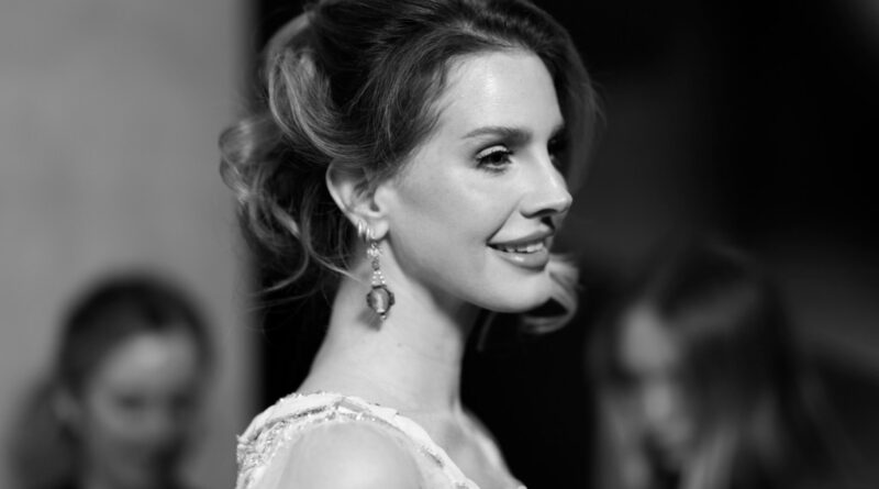 Lana Del Rey’s New Song ‘Bluebird’ Was Born From a Startling Real-Life Experience