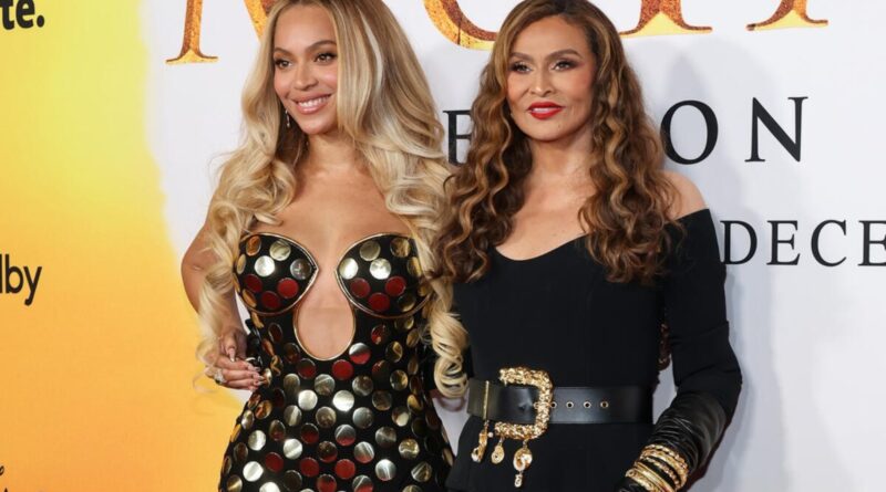 Beyoncé Brings Tina Knowles on Stage & Asks Crowd to Congratulate Her at Cowboy Carter Tour