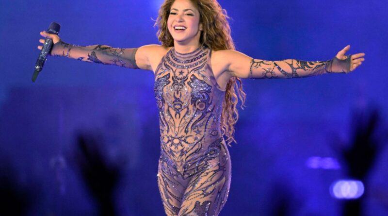 Shakira and Wyclef Jean Celebrate 20 Years of ‘Hips Don’t Lie’ on ‘The Tonight Show’