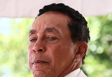 Smokey Robinson’s Attorney Calls Sexual Assault Claim False, Shakedown of an Icon