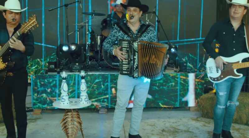 Los Alegres del Barranco Obtain Legal Protection to Sing Narcocorridos in Michoacán