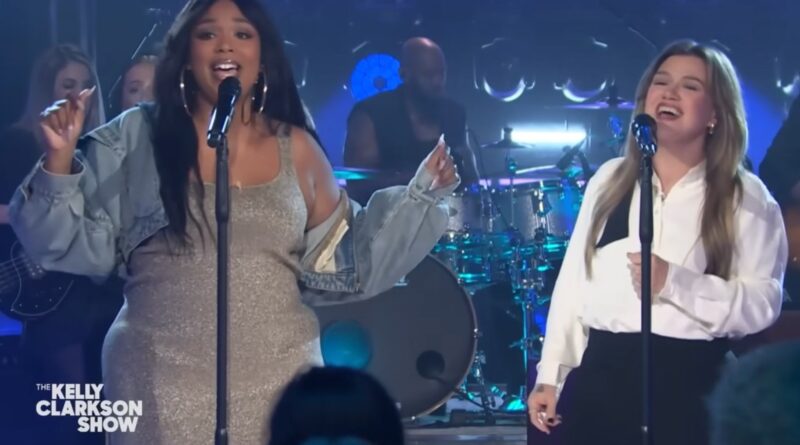 Lizzo & Kelly Clarkson Turn ‘Still Bad’ Into a Kellyoke Duet