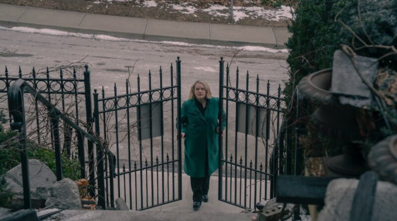 ‘The Handmaid’s Tale’ Ended the Only Way It Could: With an Open Ending