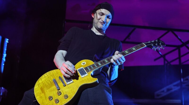 Ex-Red Hot Chili Peppers Guitarist Josh Klinghoffer Avoids Jail in Vehicular Manslaughter Case