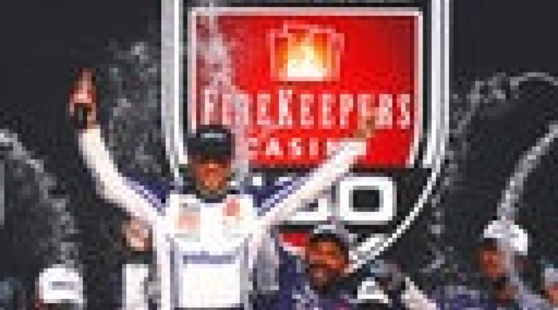 Denny Hamlin wins Michigan, taunts crowd while awaiting third child