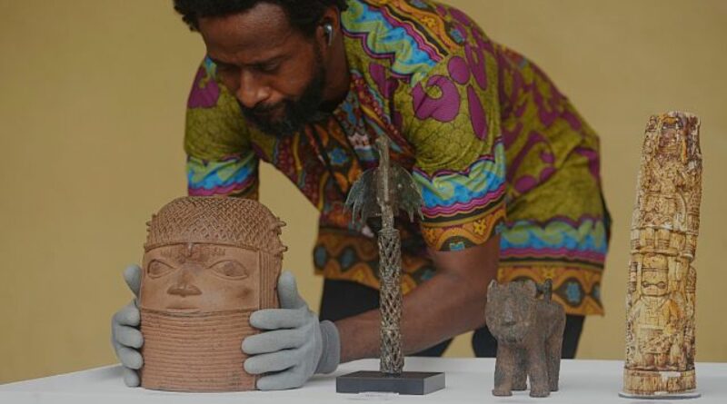 Netherlands returns 119 artifacts looted from Nigeria