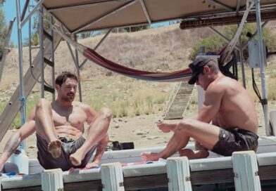 Zac Efron vs. Dylan Efron Who’d You Rather?! (Shirtless Bros Edition)